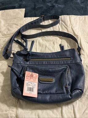 Stone Mountain Accessories Navy Leather Crossbody Bag with Front Zip Pocket